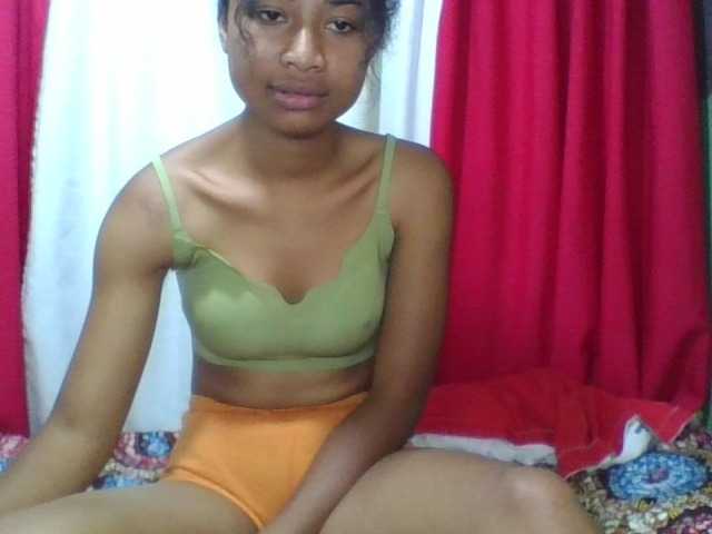 ERICAHJS live cam on BongaCams