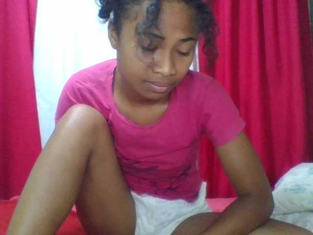 ERICAHJS live cam on BongaCams
