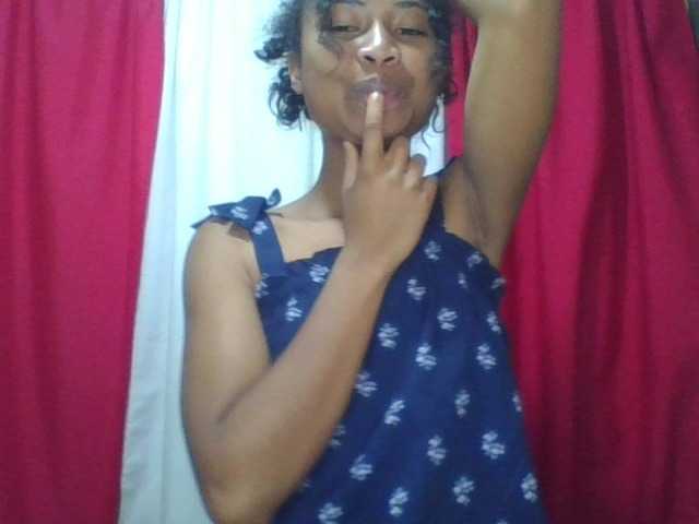 ERICAHJS live cam on BongaCams