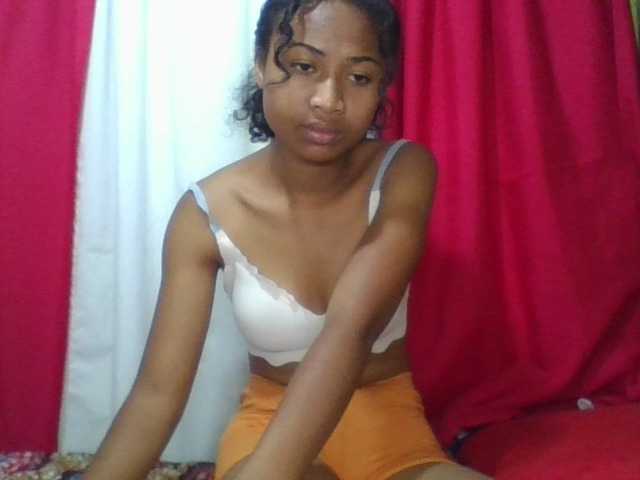 ERICAHJS live cam on BongaCams