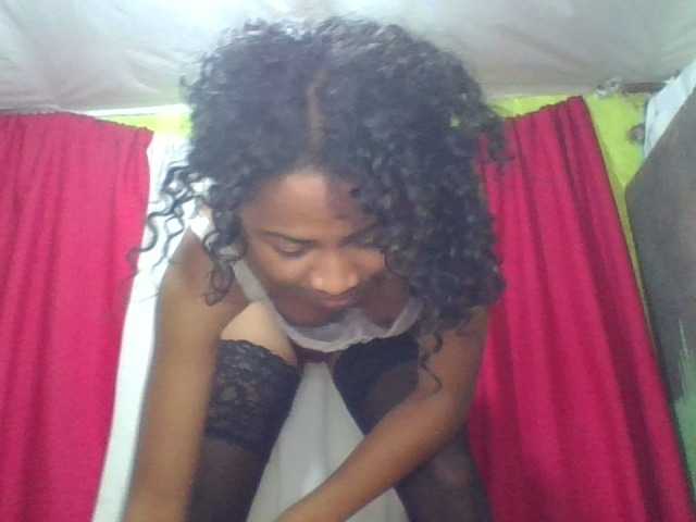 ERICAHJS live cam on BongaCams
