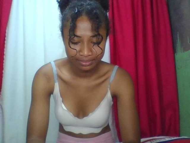 ERICAHJS live cam on BongaCams