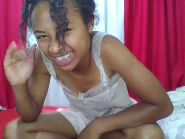 ERICAHJS live cam on BongaCams