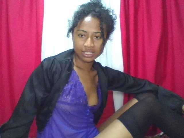 ERICAHJS live cam on BongaCams