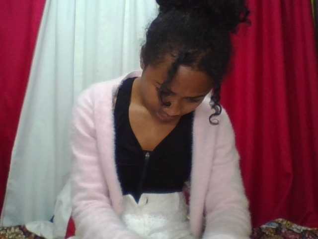 ERICAHJS live cam on BongaCams