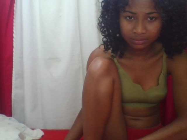 ERICAHJS live cam on BongaCams