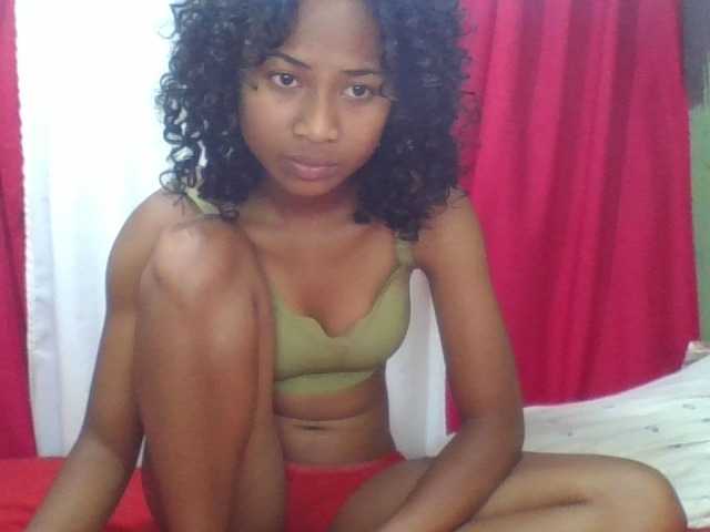 ERICAHJS live cam on BongaCams