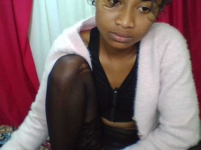 ERICAHJS live cam on BongaCams