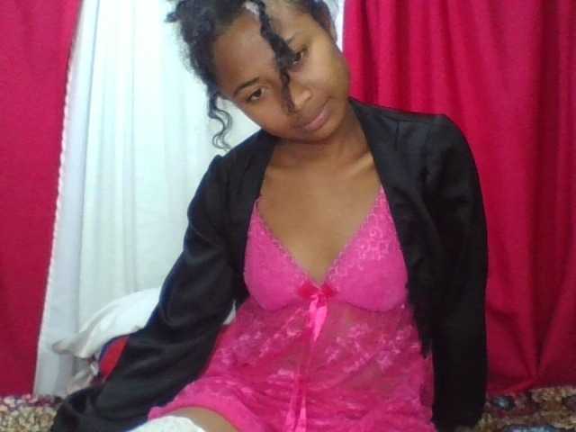 ERICAHJS live cam on BongaCams