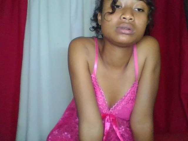 ERICAHJS live cam on BongaCams