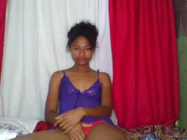 ERICAHJS live cam on BongaCams