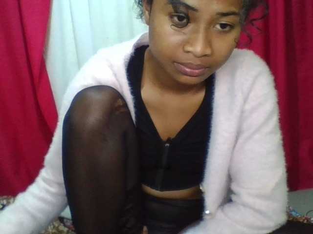 ERICAHJS live cam on BongaCams