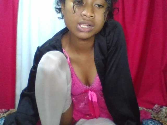 ERICAHJS live cam on BongaCams