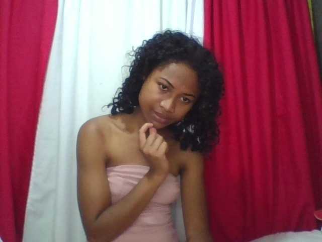 ERICAHJS live cam on BongaCams