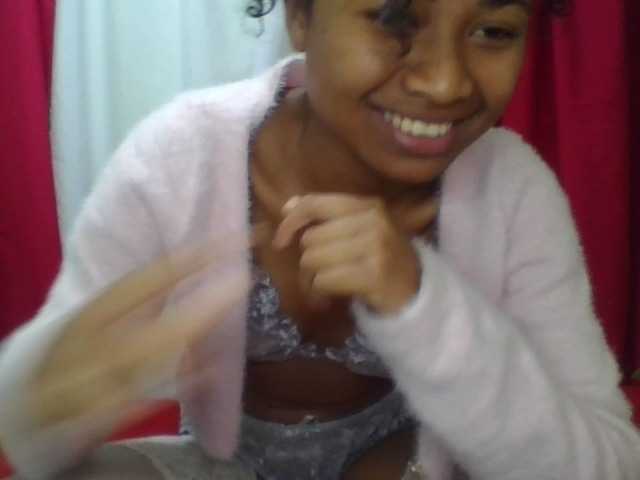 ERICAHJS live cam on BongaCams