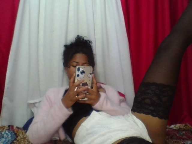 ERICAHJS live cam on BongaCams