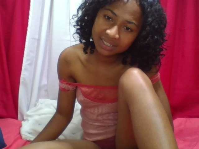 ERICAHJS live cam on BongaCams