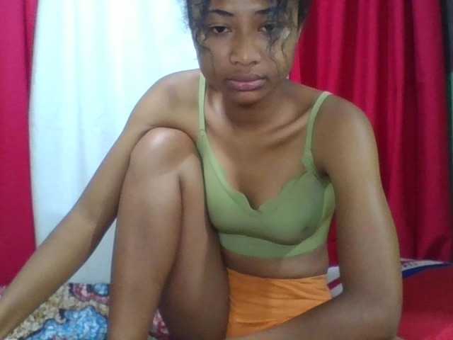 ERICAHJS live cam on BongaCams