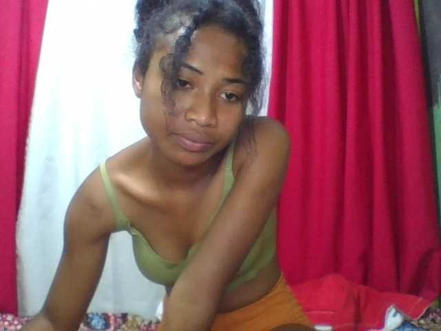 ERICAHJS live cam on BongaCams