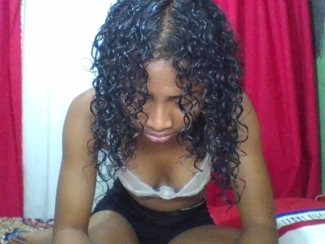 ERICAHJS live cam on BongaCams