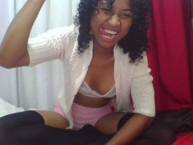 ERICAHJS live cam on BongaCams