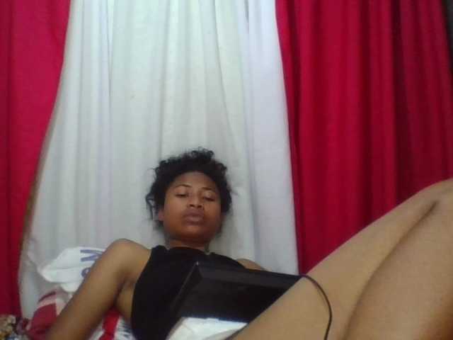 ERICAHJS live cam on BongaCams