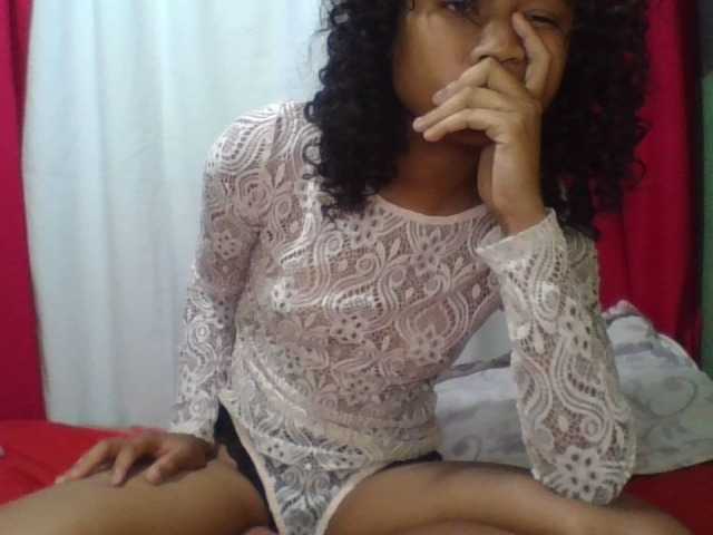 ERICAHJS live cam on BongaCams