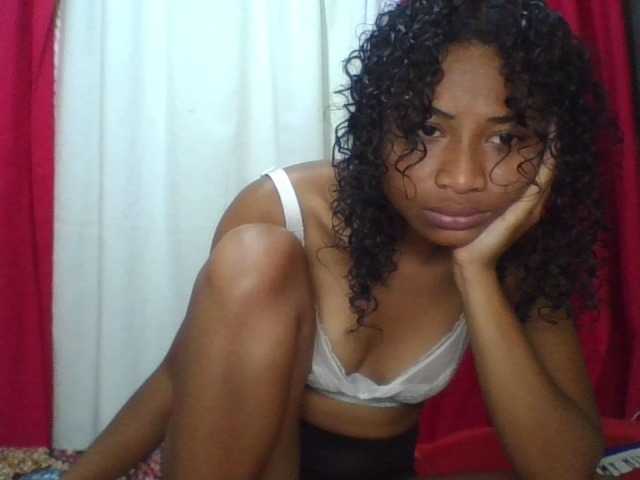 ERICAHJS live cam on BongaCams