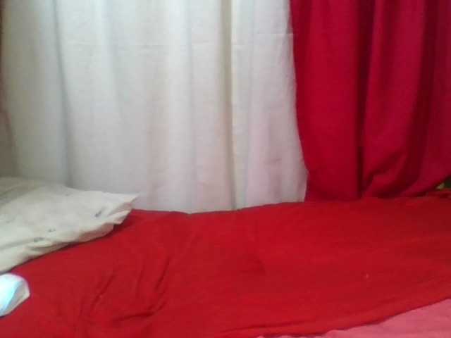 ERICAHJS, en directo ahora en BongaCams