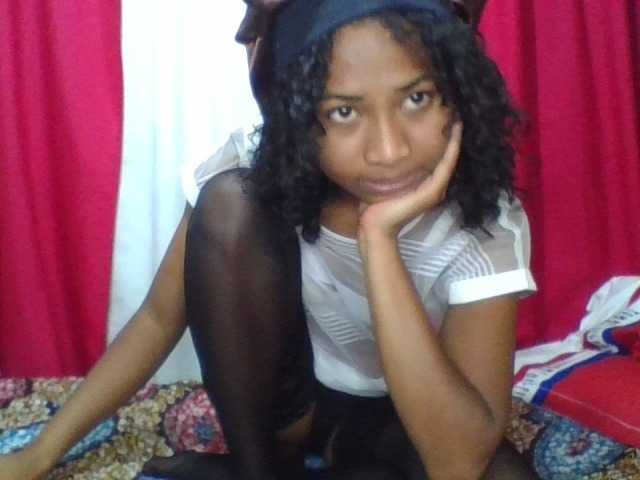 ERICAHJS live cam on BongaCams