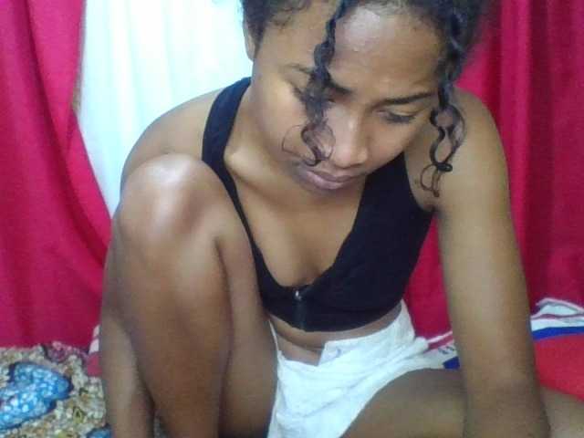 ERICAHJS live cam on BongaCams