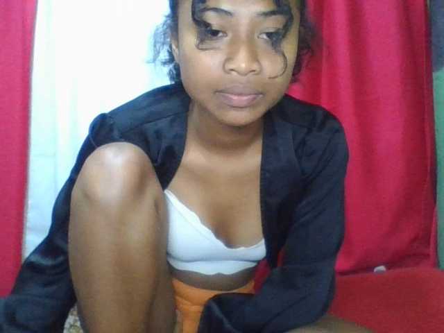 ERICAHJS live cam on BongaCams