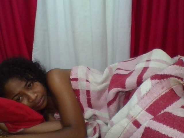 ERICAHJS live cam on BongaCams