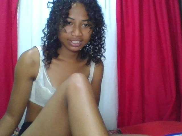 ERICAHJS live cam on BongaCams