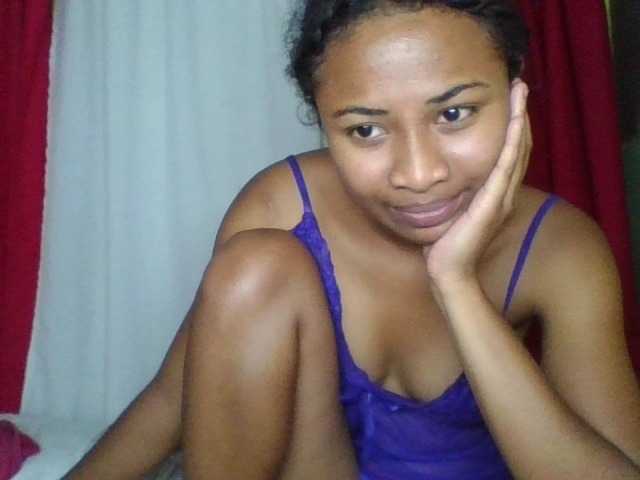 ERICAHJS live cam on BongaCams