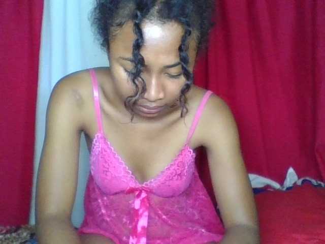 ERICAHJS live cam on BongaCams