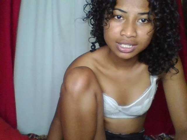 ERICAHJS live cam on BongaCams