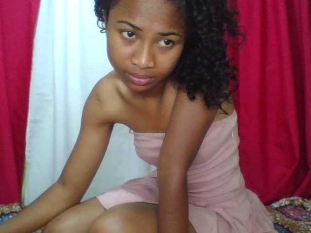 ERICAHJS live cam on BongaCams
