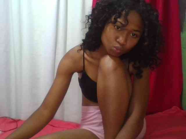 ERICAHJS webcam