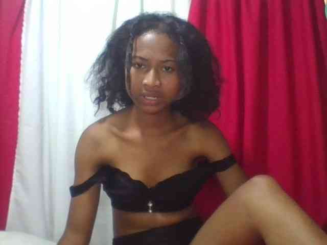 ERICAHJS webcam
