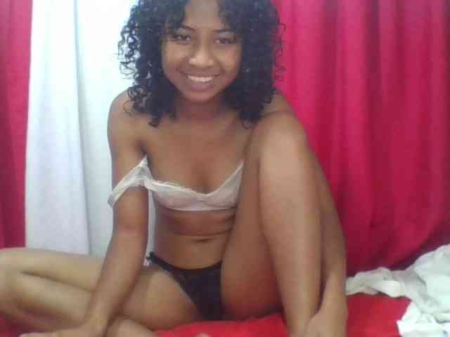 ERICAHJS webcam