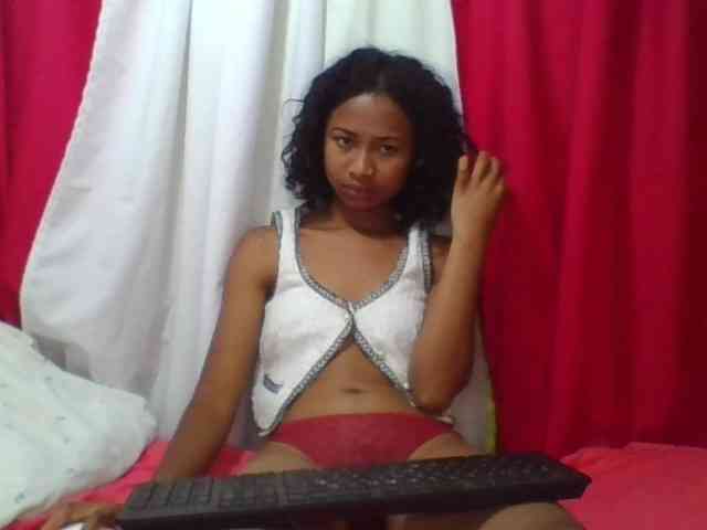 ERICAHJS webcam