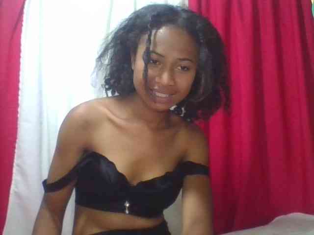 ERICAHJS webcam