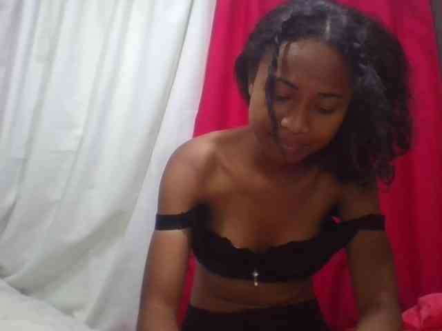ERICAHJS webcam