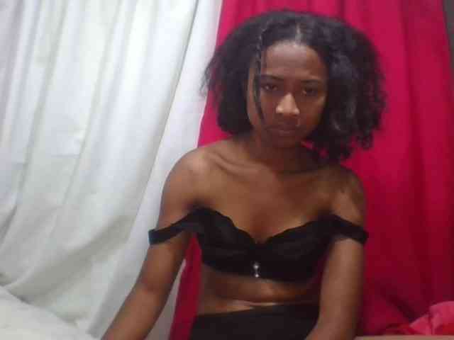 ERICAHJS webcam