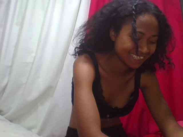 ERICAHJS webcam