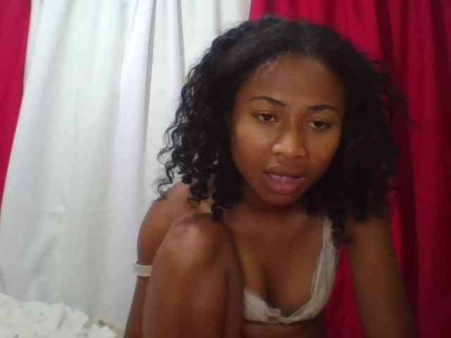 ERICAHJS webcam