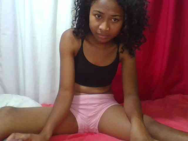 ERICAHJS webcam