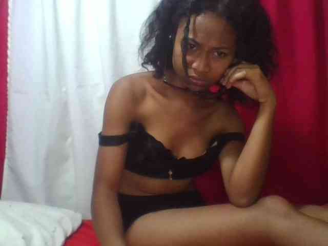 ERICAHJS webcam