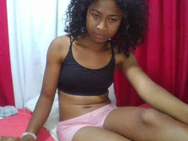 ERICAHJS webcam